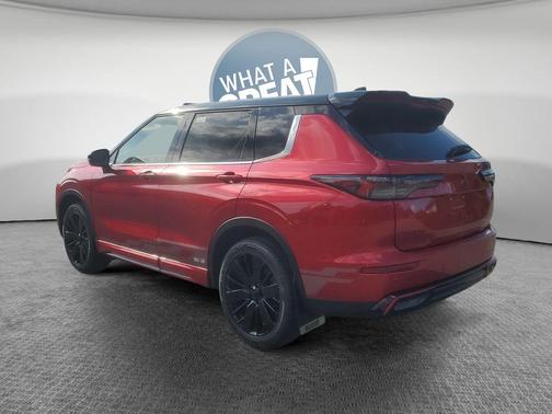 Diamond Red 2026 Mitsubishi Outlander Ralliart