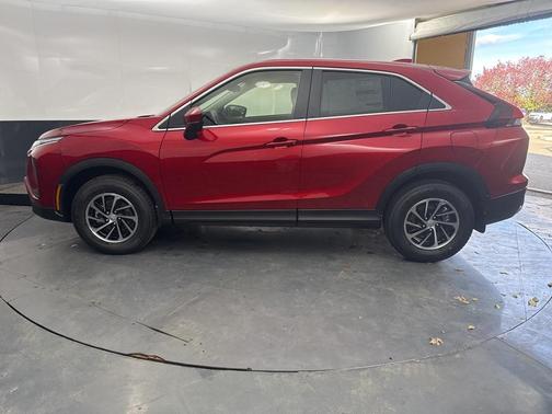 2026 Mitsubishi Eclipse Cross ES