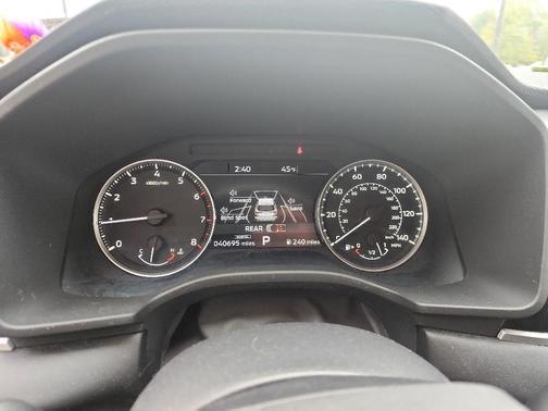 Diamond White 2022 Mitsubishi Outlander SEL