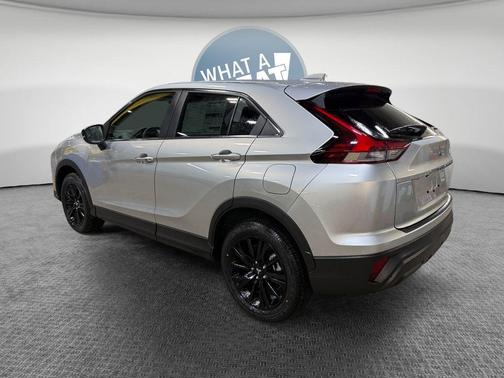 2026 Mitsubishi Eclipse Cross LE