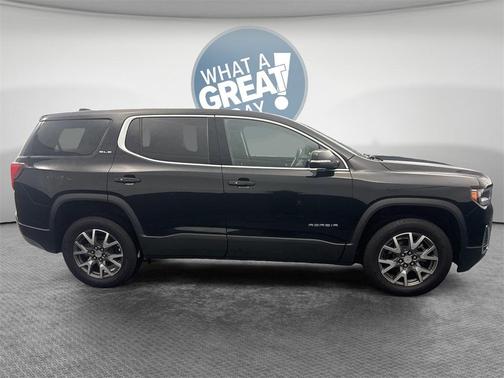 2022 GMC Acadia SLE