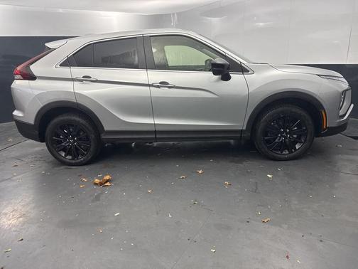 2026 Mitsubishi Eclipse Cross LE