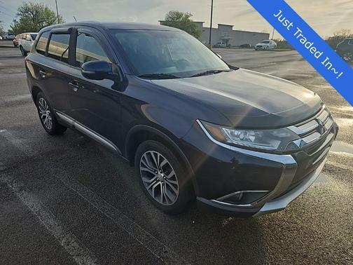 Cosmic Blue Metallic 2016 Mitsubishi Outlander SE