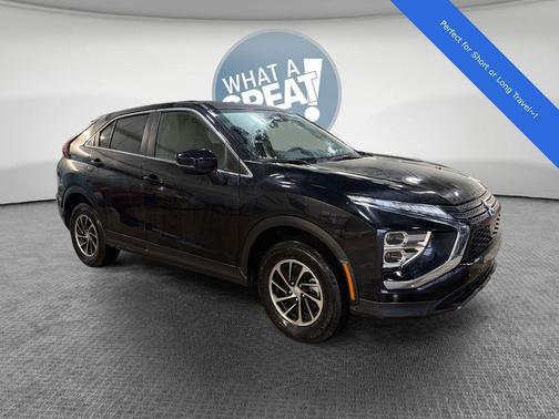 Labrador Black Pearl 2025 Mitsubishi Eclipse Cross ES