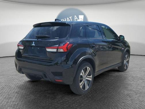 Black 2026 Mitsubishi Outlander Sport 2.0 ES