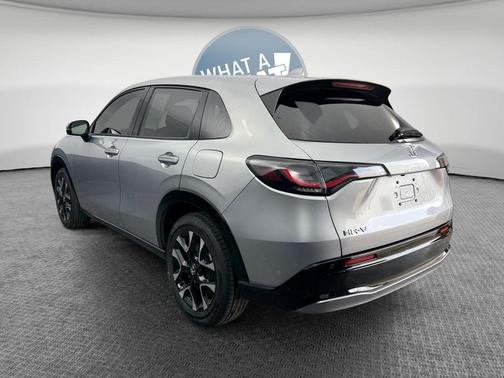 Solar Silver Metallic 2026 Honda HR-V EX-L