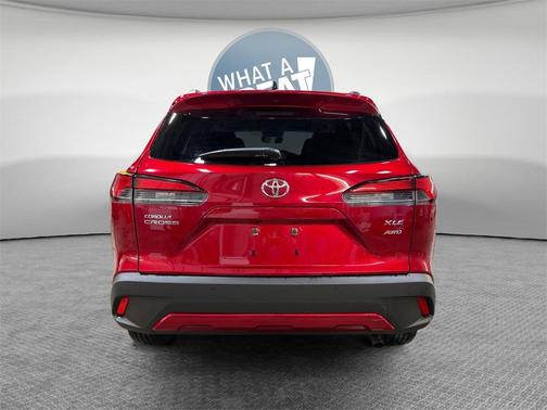 2025 Toyota Corolla Cross XLE