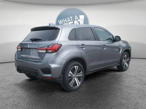 Mercury Gray 2026 Mitsubishi Outlander Sport 2.0 SE