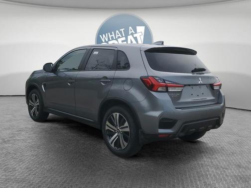 Mercury Gray 2026 Mitsubishi Outlander Sport 2.0 SE