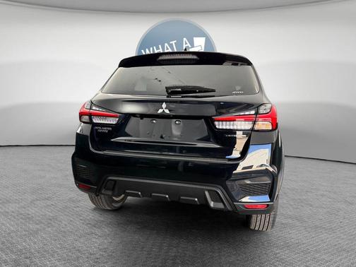 2026 Mitsubishi Outlander Sport 2.0 LE