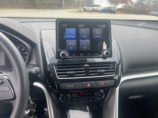 2022 Mitsubishi Eclipse Cross LE