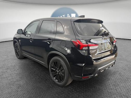 2026 Mitsubishi Outlander Sport 2.0 LE