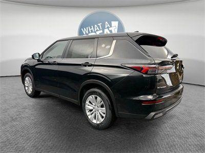 Black Diamond 2026 Mitsubishi Outlander ES