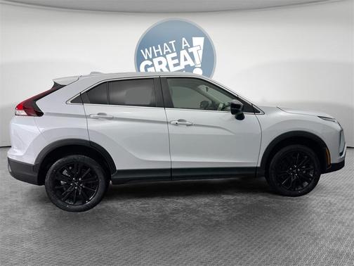 2026 Mitsubishi Eclipse Cross LE