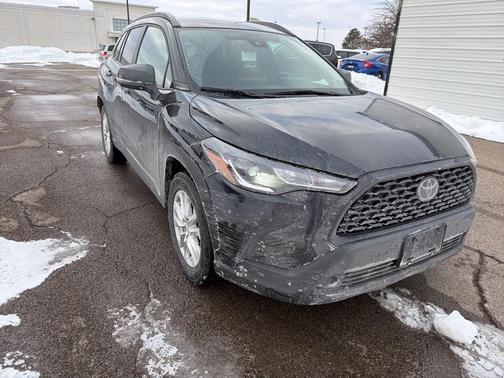 2022 Toyota Corolla Cross LE