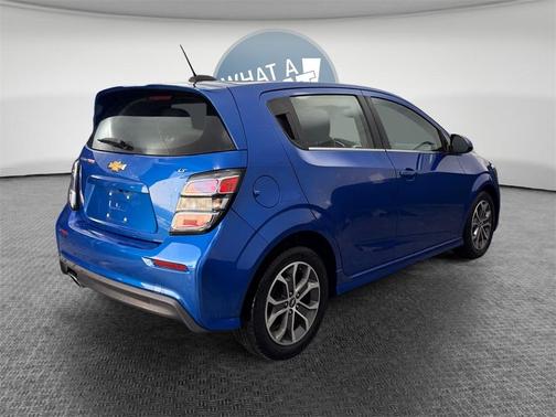 2017 Chevrolet Sonic LT