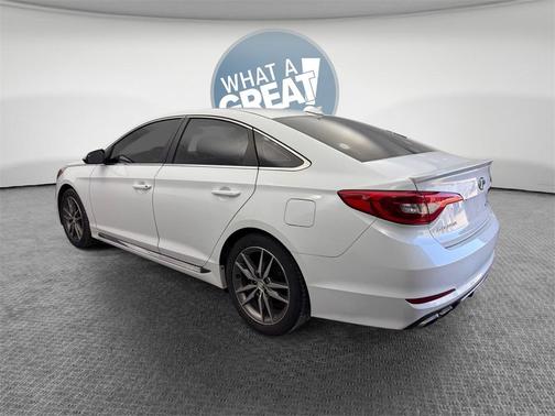 2017 Hyundai SONATA Sport 2.0T
