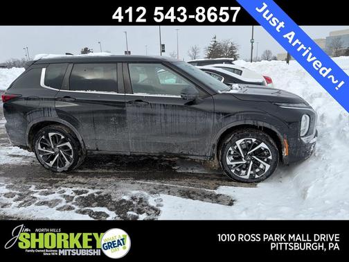 2022 Mitsubishi Outlander SE