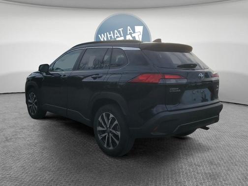 Jet Black 2025 Toyota Corolla Cross XLE