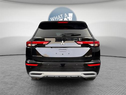 2025 Mitsubishi Outlander PHEV SE