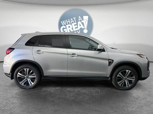 2026 Mitsubishi Outlander Sport 2.0 ES