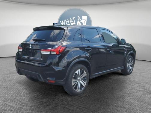 Labrador Black Pearl 2024 Mitsubishi Outlander Sport