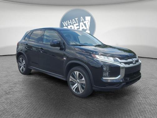 Labrador Black Pearl 2024 Mitsubishi Outlander Sport