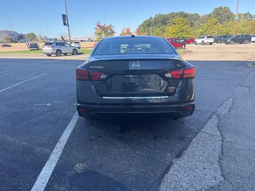 2022 Nissan Altima 2.5 SL
