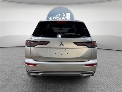 2026 Mitsubishi Outlander SE
