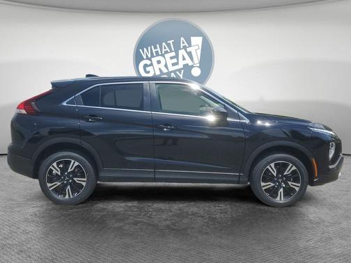 Black 2026 Mitsubishi Eclipse Cross SE
