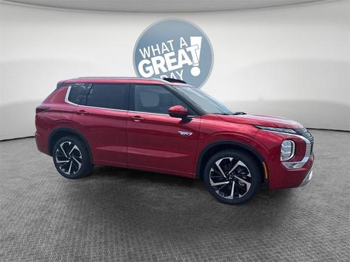 2025 Mitsubishi Outlander PHEV SEL