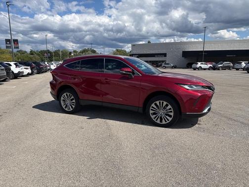 2023 Toyota Venza XLE