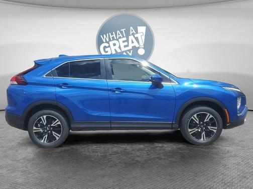Lightning Blue 2026 Mitsubishi Eclipse Cross SE