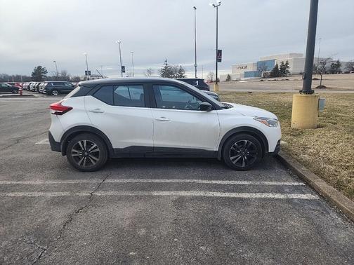 2018 Nissan Kicks SV