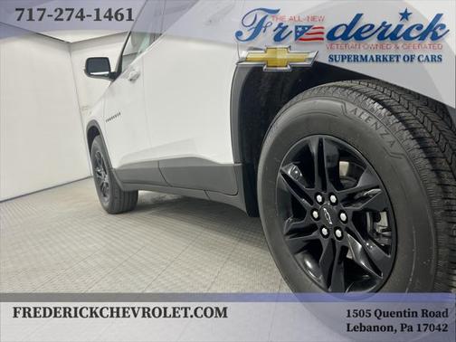 2022 Chevrolet Traverse LT Cloth