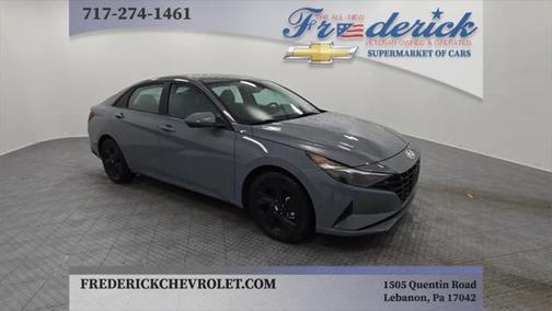 2022 Hyundai ELANTRA SEL
