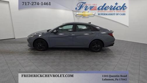2022 Hyundai ELANTRA SEL