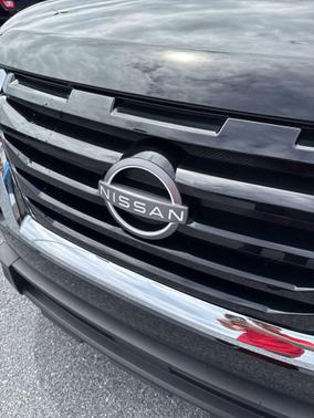 Super Black 2024 Nissan Pathfinder SV 4WD