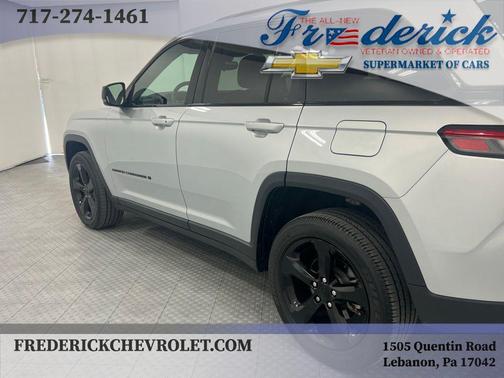 2022 Jeep Grand Cherokee Altitude