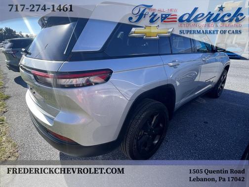 2022 Jeep Grand Cherokee Altitude