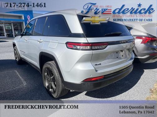 2022 Jeep Grand Cherokee Altitude