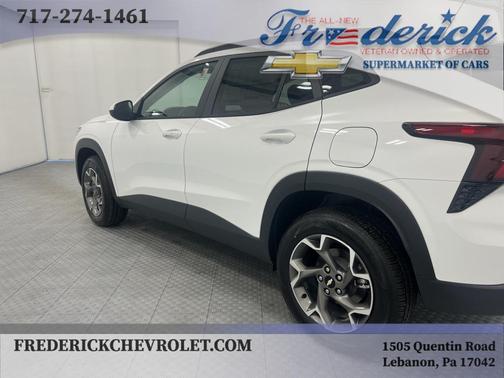 2025 Chevrolet Trax LT
