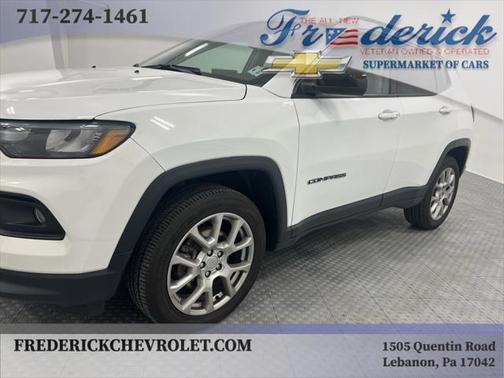 2022 Jeep Compass Latitude Lux