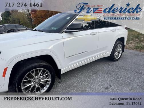 2022 Jeep Grand Cherokee Summit