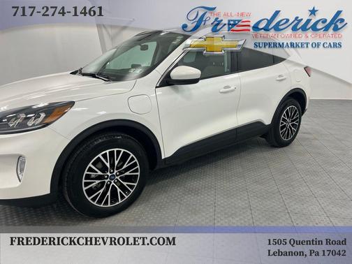 2022 Ford Escape SEL