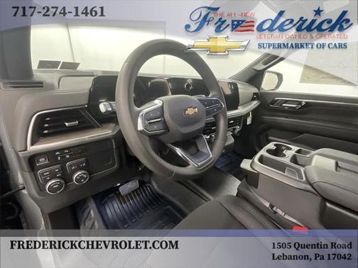 2025 Chevrolet Suburban RST