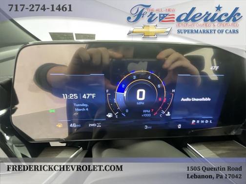 2025 Chevrolet Suburban RST