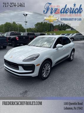 2024 Porsche Macan T