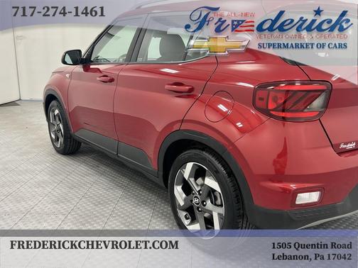 2021 Hyundai VENUE SEL