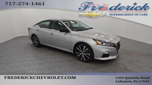 2022 Nissan Altima SR FWD